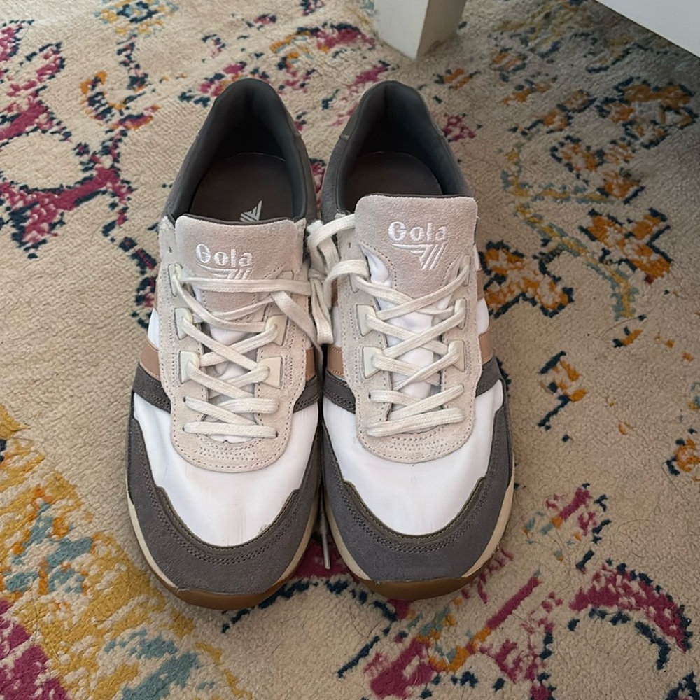 Gola sneakers